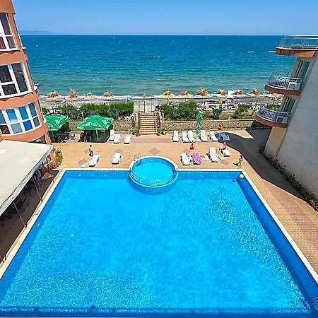 Complex Relax Hotel 3*